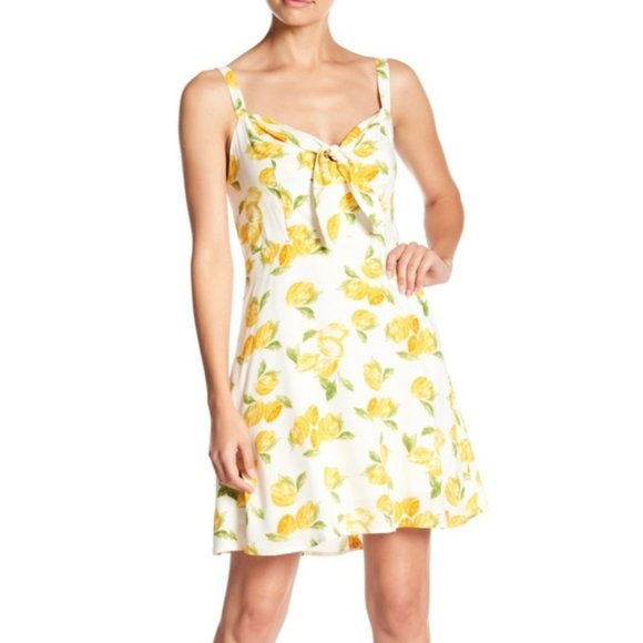 Socialite Dresses & Skirts - Lemon Dress Front Tie Front